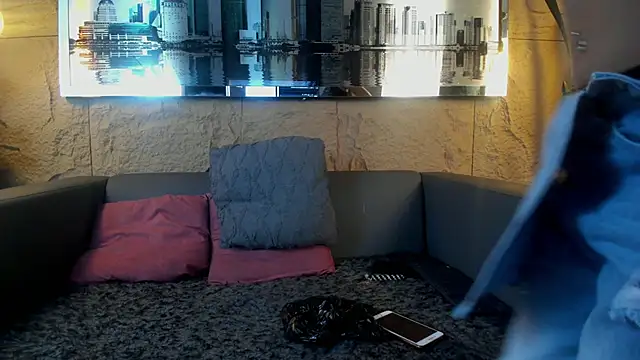 Layla 707 online show from 09/13/25, 10:53