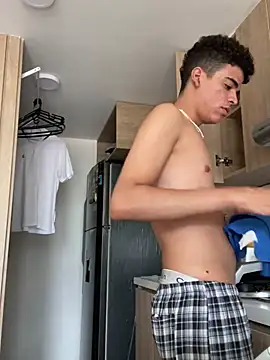 Leo bunny hot online show from 12/24/24, 08:49