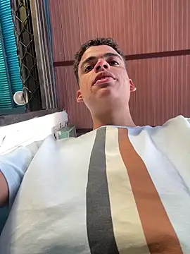 Leo bunny hot online show from 01/16/25, 11:37