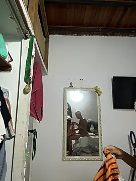 Leo bunny hot online show from 10/10/25, 04:39