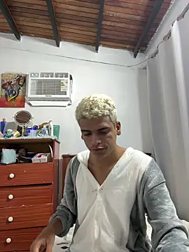 Leo bunny hot online show from 10/19/25, 08:42