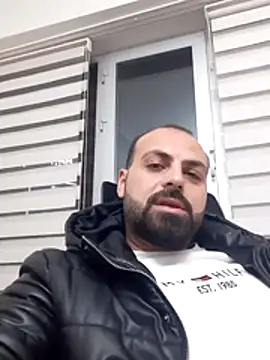 krzantem3454 online show from 12/29/24, 04:19