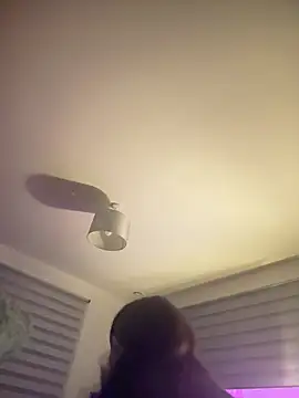 Snapshot of Mia_MilesXXX chatting on 03/05/25, 02:03 Mia MilesXXX online show from 03/05/25, 02:03