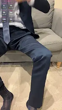 Snapshot of kimkim123123 chatting on 10/22/25, 01:00 kimkim123123 online show from 10/22/25, 01:00