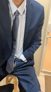 Snapshot of kimkim123123 chatting on 11/06/25, 04:19 kimkim123123 online show from 11/06/25, 04:19