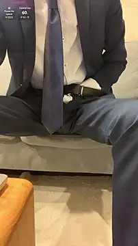 Snapshot of kimkim123123 chatting on 11/21/25, 02:27 kimkim123123 online show from 11/21/25, 02:27