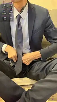 Snapshot of kimkim123123 chatting on 12/04/25, 10:24 kimkim123123 online show from 12/04/25, 10:24