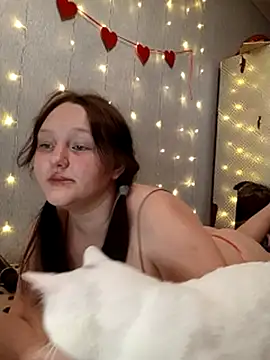 Aria  Dark online show from 03/04/25, 02:17