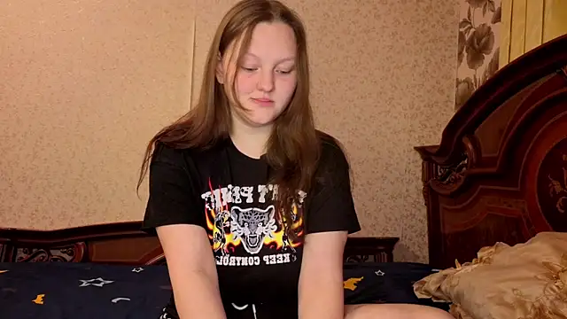 Snapshot of Aria__Dark chatting on 04/22/26, 07:59 Aria Dark online show from 04/22/26, 07:59