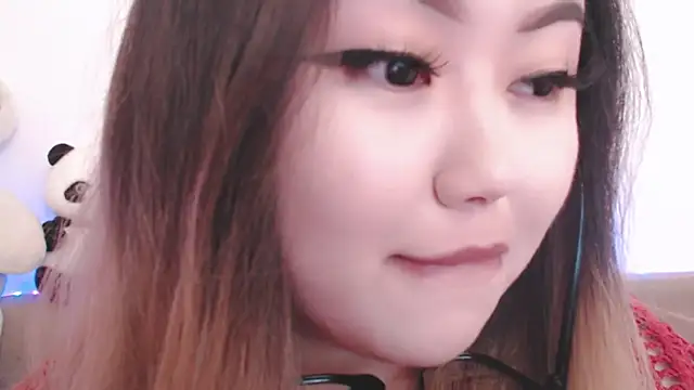 Snapshot of amelia_sunlight chatting on 04/19/26, 02:05 amelia sunlight online show from 04/19/26, 02:05