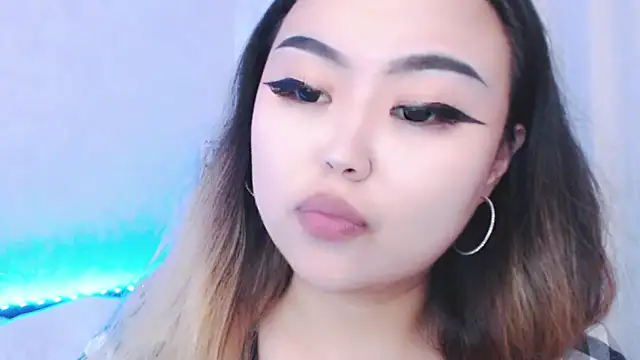 Snapshot of amelia_sunlight chatting on 06/17/26, 04:08 amelia sunlight online show from 06/17/26, 04:08