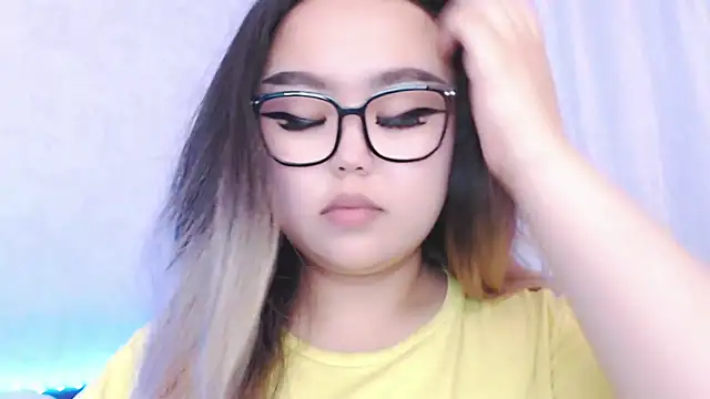 Snapshot of amelia_sunlight chatting on 07/13/26, 03:48 amelia sunlight online show from 07/13/26, 03:48