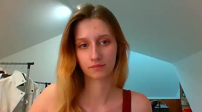 Snapshot of LUNA_delight chatting on 12/06/24, 05:55 LUNA delight online show from 12/06/24, 05:55