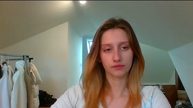 Snapshot of LUNA_delight chatting on 01/03/25, 11:14 LUNA delight online show from 01/03/25, 11:14