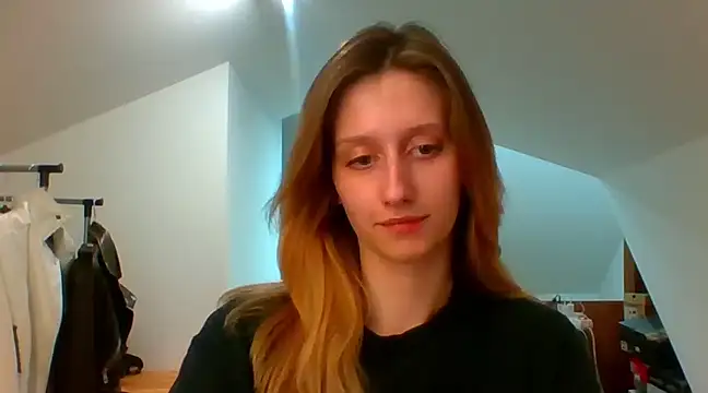 Snapshot of LUNA_delight chatting on 01/30/25, 06:21 LUNA delight online show from 01/30/25, 06:21