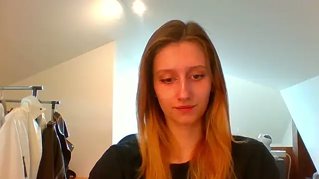 Snapshot of LUNA_delight chatting on 03/05/25, 02:45 LUNA delight online show from 03/05/25, 02:45