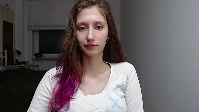 Snapshot of LUNA_delight chatting on 11/10/25, 06:23 LUNA delight online show from 11/10/25, 06:23