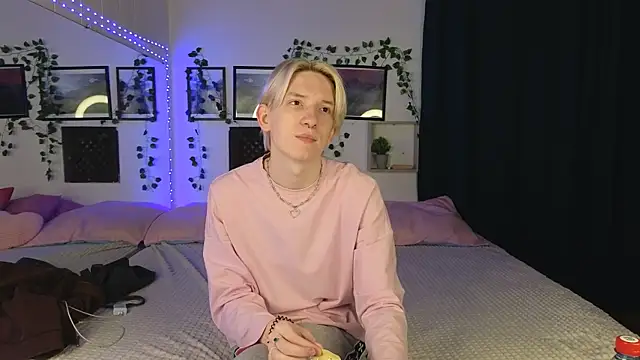 Ron Vils online show from 01/19/25, 03:08