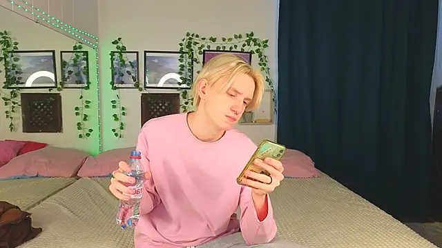 Ron Vils online show from 01/22/25, 05:59