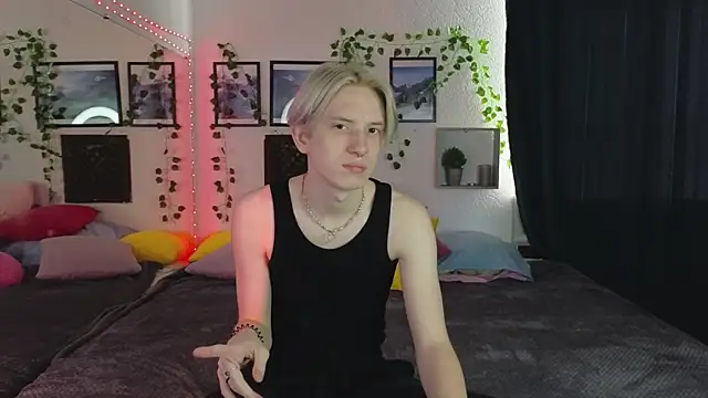 Ron Vils online show from 03/15/25, 04:46