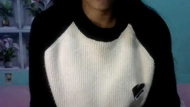 Snapshot of nanhi_munni chatting on 11/14/25, 04:06 nanhi munni online show from 11/14/25, 04:06