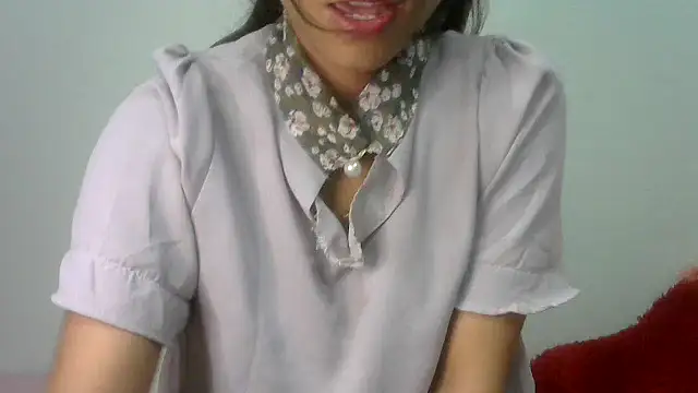 Snapshot of nanhi_munni chatting on 05/27/26, 12:02 nanhi munni online show from 05/27/26, 12:02