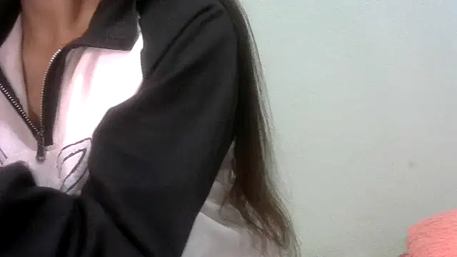 Snapshot of nanhi_munni chatting on 05/31/26, 11:50 nanhi munni online show from 05/31/26, 11:50