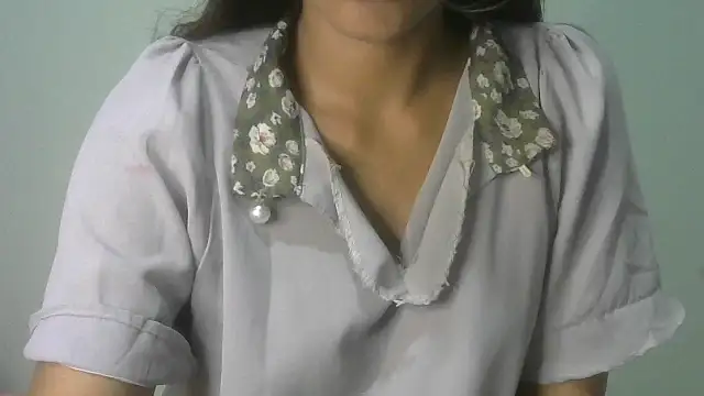 Snapshot of nanhi_munni chatting on 06/07/26, 01:48 nanhi munni online show from 06/07/26, 01:48