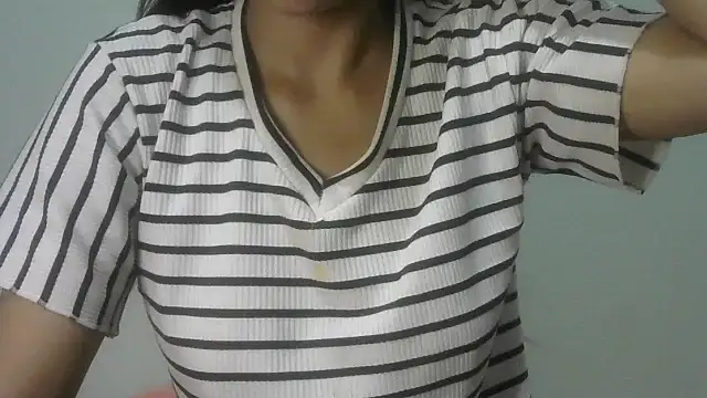 Snapshot of nanhi_munni chatting on 06/14/26, 12:52 nanhi munni online show from 06/14/26, 12:52