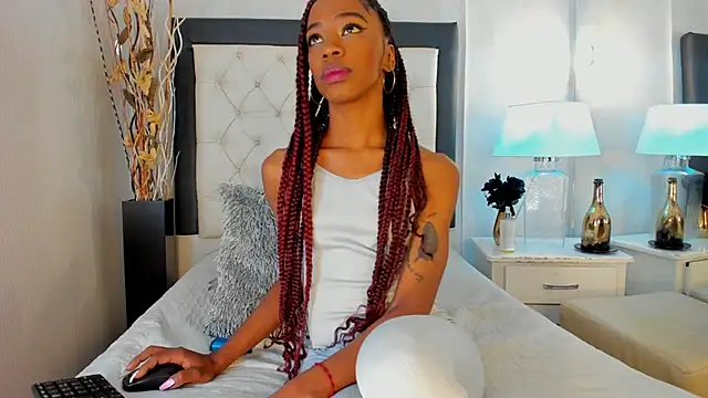 GaleHodge online show from 10/13/25, 01:00