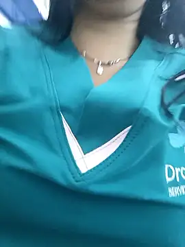 Snapshot of Megan_jennerr chatting on 01/15/26, 03:38 Megan jennerr online show from 01/15/26, 03:38