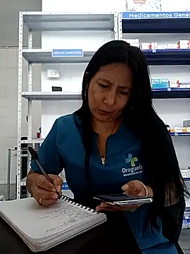 Snapshot of Megan_jennerr chatting on 02/02/26, 01:54 Megan jennerr online show from 02/02/26, 01:54