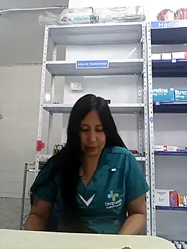 Megan jennerr online show from 03/18/26, 01:47