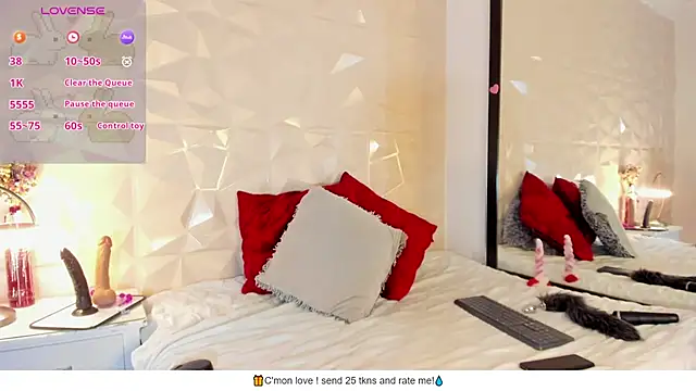 Miranda Foxx online show from 01/22/25, 01:10