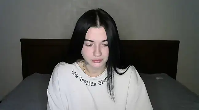 Liana diva online show from 01/17/25, 10:23