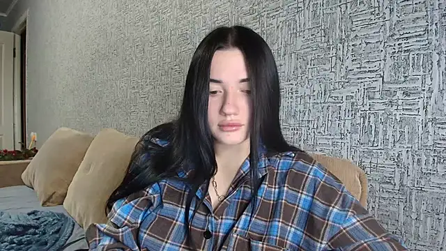 Liana diva online show from 01/10/26, 06:42