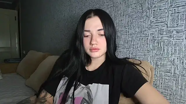 Liana diva online show from 01/15/26, 08:12