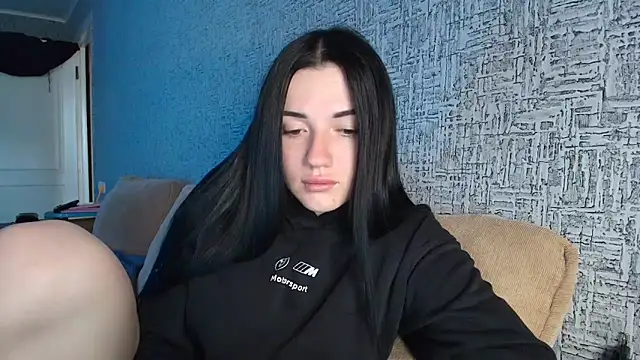 Snapshot of Liana_diva chatting on 04/08/26, 01:22 Liana diva online show from 04/08/26, 01:22