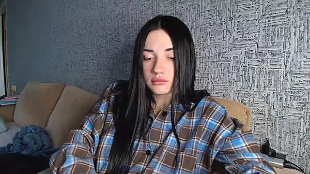 Snapshot of Liana_diva chatting on 04/09/26, 01:38 Liana diva online show from 04/09/26, 01:38