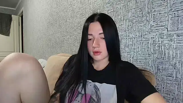 Snapshot of Liana_diva chatting on 05/31/26, 05:31 Liana diva online show from 05/31/26, 05:31