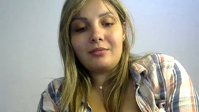 Snapshot of Iskor_ka chatting on 12/12/24, 07:26 Iskor ka online show from 12/12/24, 07:26