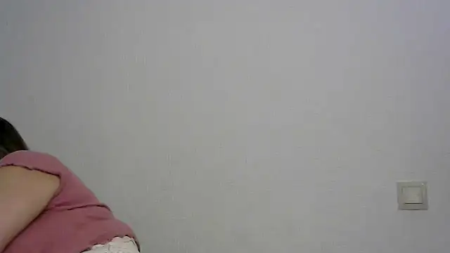 Snapshot of Iskor_ka chatting on 01/07/25, 08:42 Iskor ka online show from 01/07/25, 08:42