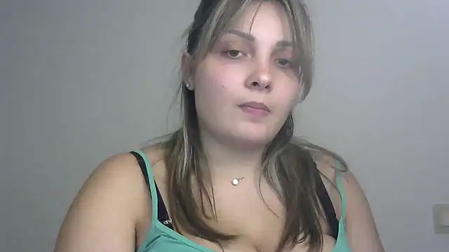 Snapshot of Iskor_ka chatting on 01/22/25, 04:02 Iskor ka online show from 01/22/25, 04:02