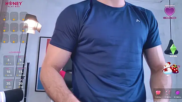 Snapshot of AxelFairchaild chatting on 12/30/24, 01:47 AxelFairchaild online show from 12/30/24, 01:47