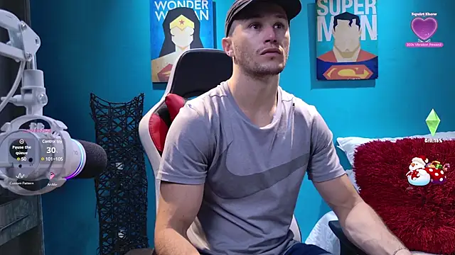 Snapshot of AxelFairchaild chatting on 01/10/25, 12:47 AxelFairchaild online show from 01/10/25, 12:47