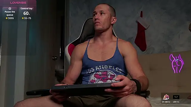 AxelFairchaild online show from 12/21/25, 02:24