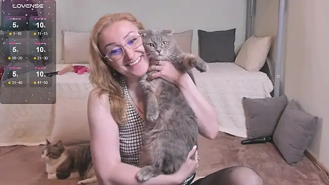 Snapshot of MadissonKiss chatting on 05/07/26, 01:55 MadissonKiss online show from 05/07/26, 01:55