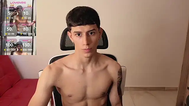 Cristopher23  online show from 09/17/25, 03:14