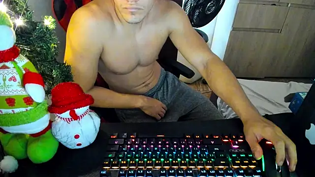 Calihotcaliente277 online show from 12/18/24, 01:02