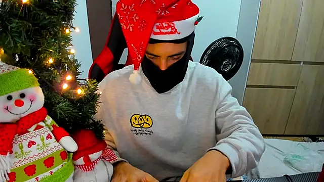 Calihotcaliente277 online show from 12/22/24, 02:17